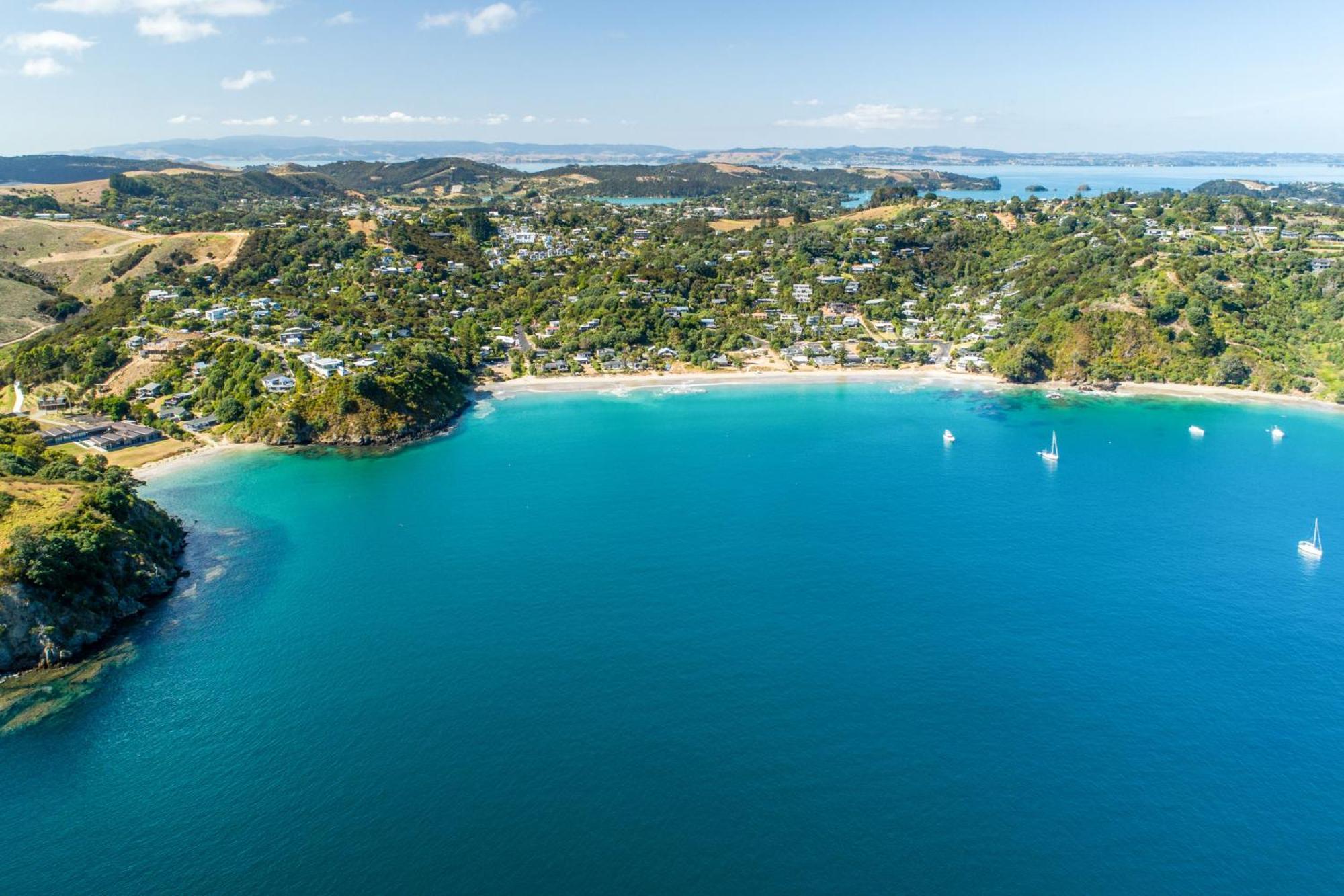 Palm Beach Seaviews With A Touch Of Luxury Awaits Exterior photo